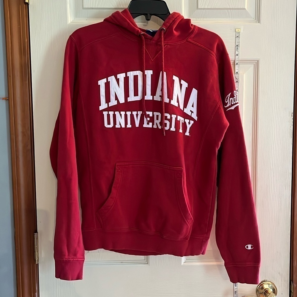VTG-champion-XS-red with white lettering- IU pull over, hooded sweatshirt.